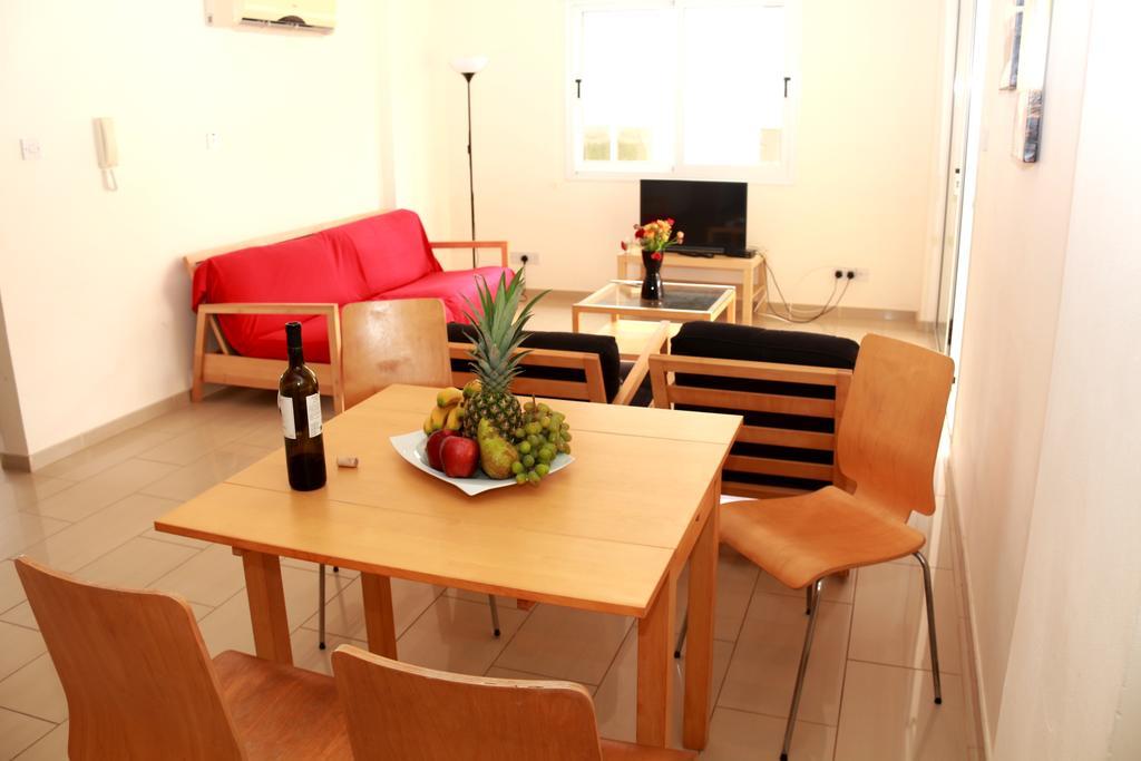 Photothea Apartments Protaras Exterior photo