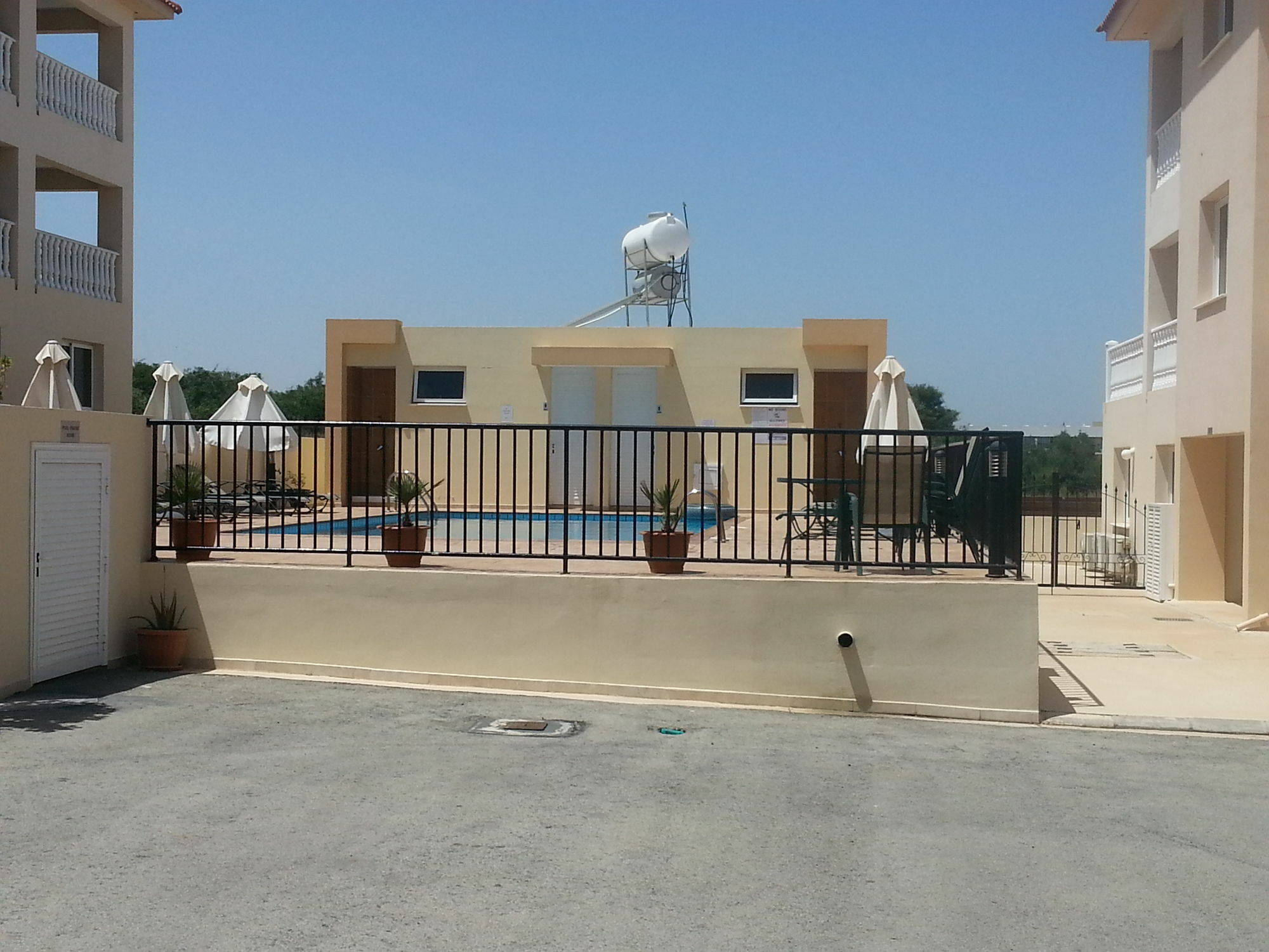 Photothea Apartments Protaras Exterior photo